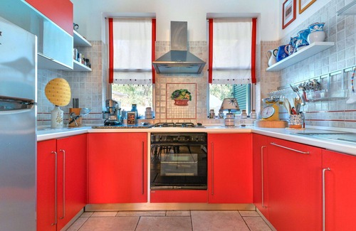 Porto Azzurro Villa | Stunning private villa for 6 people with WIFI, A/C, TV and patio