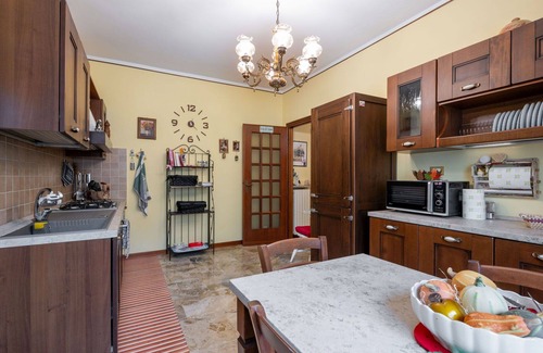 Acqui Terme House | Stunning private villa for 7 people with WIFI, A/C, TV, terrace, pets allowed and panoramic view