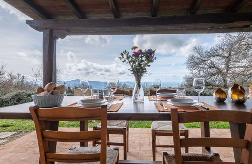 Sassofortino House | Stunning private villa for 5 guests with WIFI, TV, terrace and panoramic view