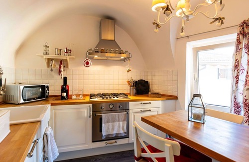 Trucco House | Stunning private villa for 4 guests with WIFI and panoramic view