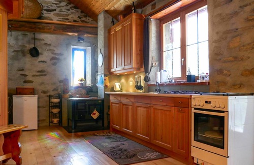 Acquarossa House | Stunning private villa for 2 people with TV, terrace and panoramic view