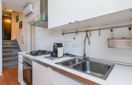 Santa Luce House | Stunning private villa for 5 guests with A/C, WIFI, TV, patio, pets allowed and panoramic view