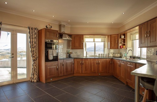 Aisgernis House | Stunning private villa for 17 guests with WIFI, hot tub, TV, patio and panoramic view