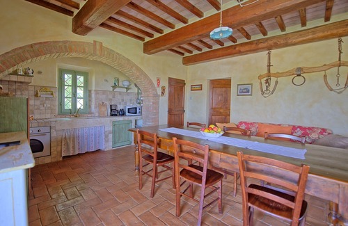 Trequanda Villa | Stunning private villa with WIFI, private pool, TV, veranda, panoramic view, close to Montepulciano