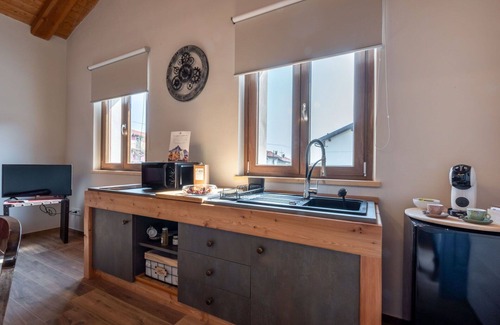 Verzuolo House | Stunning private villa for 4 people with WIFI, TV, patio and parking
