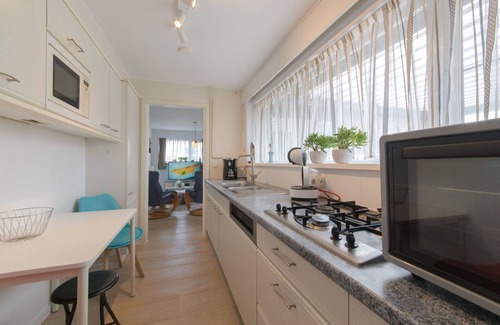 Bredene House | Stunning private villa for 5 guests with WIFI, TV and terrace