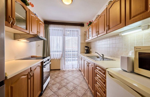 Svoboda nad Upou Villa | Stunning private villa for 15 people with WIFI, TV, patio and pets allowed