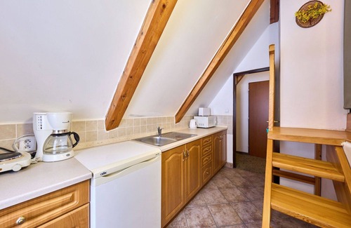 Svoboda nad Upou Villa | Stunning private villa for 15 people with WIFI, TV, patio and pets allowed