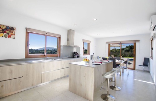 Moscari House | Stunning private villa for 8 guests with private pool, WIFI, A/C, TV, patio and panoramic view