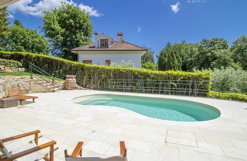 Sutri Villa | Stunning private villa for 11 guests with private pool, WIFI, A/C, TV, terrace and pets allowed