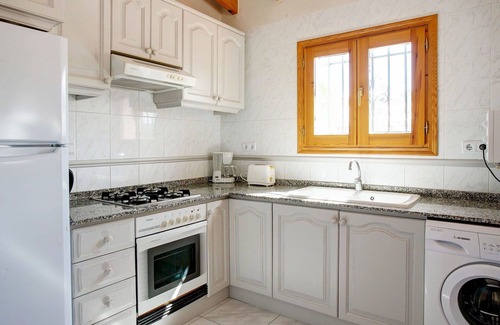 Monte Pego Villa | Stunning private villa for 6 people with WIFI, A/C, private pool, TV and terrace