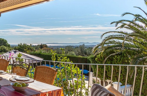 Palau-Saverdera Villa | Stunning private villa for 6 people with private pool, WIFI, TV, patio and parking