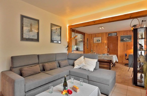 Kerbors House | Stunning private villa for 4 people with WIFI, TV, terrace and pets allowed