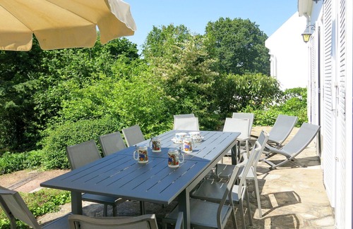 Mesquer House | Stunning private villa for 9 people with WIFI, TV, terrace and pets allowed