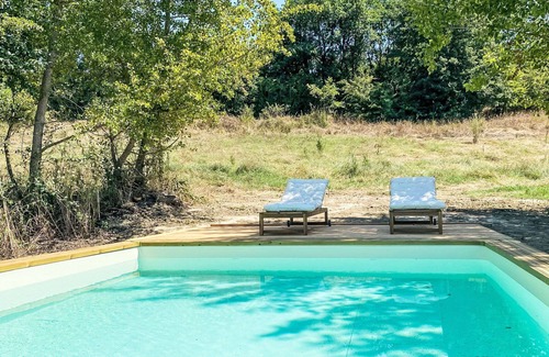 Bollano House | Stunning private villa with A/C, private pool, WIFI, TV, patio, pets allowed and panoramic view