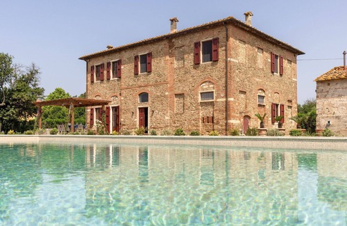 Collemezzano Villa | Stunning private villa with A/C, private pool, WIFI, hot tub, terrace and panoramic view