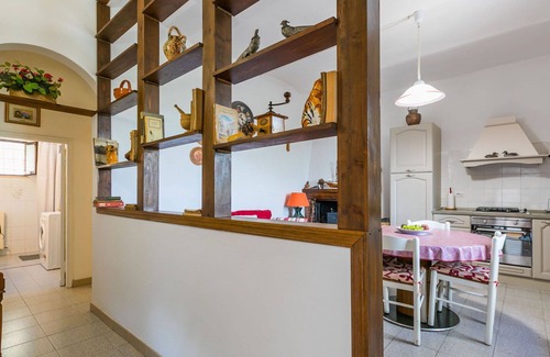 Chiusi House | Stunning private villa with WIFI, A/C, terrace, pets allowed, panoramic view and parking