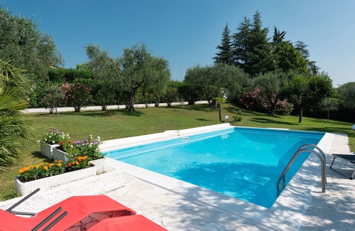 Soiano del Lago House | Stunning private villa for 6 people with WIFI, private pool, TV and terrace