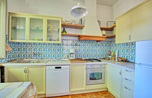 Bucine Villa | Stunning private villa with private pool, WIFI, TV, balcony, panoramic view and parking