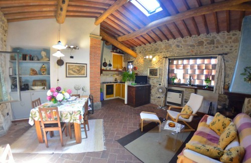 Gello Villa | Stunning private villa with A/C, private pool, WIFI, hot tub, TV, terrace, panoramic view, parking