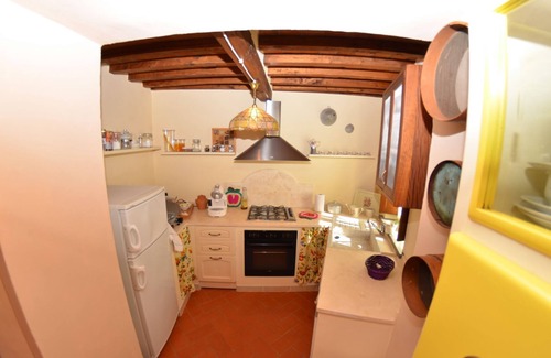 Cascine-La Croce Villa | Stunning private villa with WIFI, A/C, private pool, veranda and pets allowed, close to Lucca