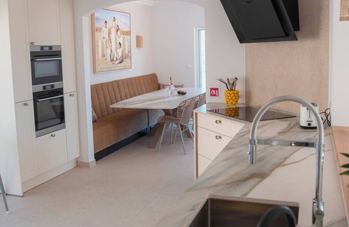 Gorjoes Villa | Stunning recently renovated 3 plus 2 bedroom villa with big pool and fitness