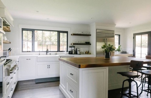 Santa Barbara House | Stunning Remodeled Ranch House in Hope Ranch