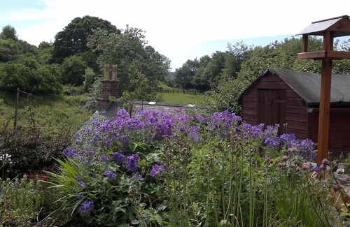 Wirksworth Cottage | Stunning Scandinavian Boutique Cottage Retreat with Rolling Countryside Views