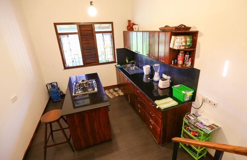 Thiranagama Villa | Stunning Serenity villa with a view of a rice field and dreamy sunsets