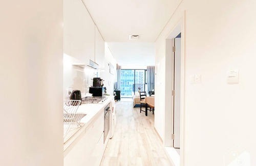 Downtown Dubai Apartment | Stunning & Spacious Studio Balcony & View Dubai