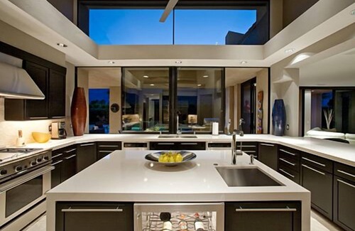 Palm Springs House | Stunning Stan Sackley Desert Contemporary Vacation Home