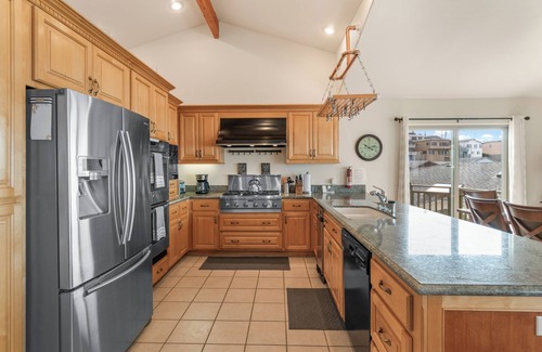 Morro Bay House | Stunning Sunsets, Amazing View and Ocean Breeze!