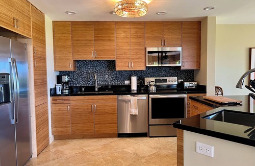 Wailea House | Stunning Two Story Townhouse located in Ekahi Village!