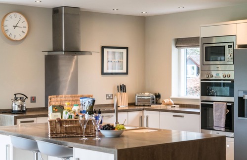 Malvern House | Stunning, unique and spacious property in Malvern Hills AONB. 8 guests