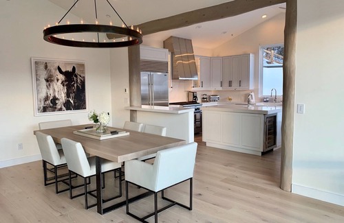 Red Mountain House | Stunning View Red Mtn Property 2 Min From Town