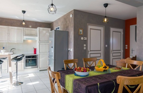 Ploudalmezeau House | Stunning villa for 4 people with WIFI, TV, terrace and pets allowed