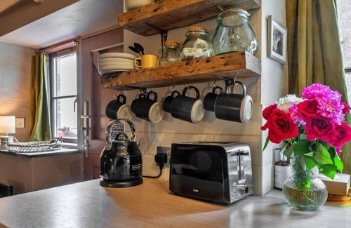 The Lizard House | Stunning villa for 2 guests with WIFI and pets allowed