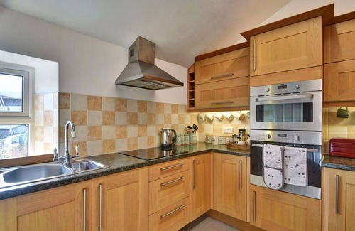 Hawes House | Stunning villa for 4 people with WIFI and pets allowed