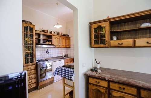 Saltara Villa | Stunning villa for 5 guests with private pool, WIFI, A/C, TV, patio and panoramic view