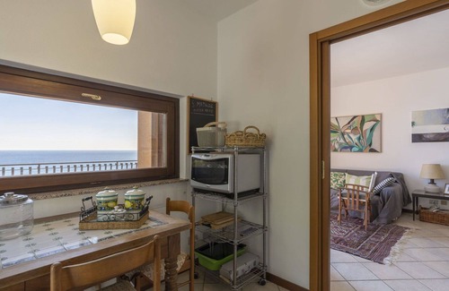Marina di Andora Villa | Stunning villa for 9 people with WIFI, terrace and pets allowed