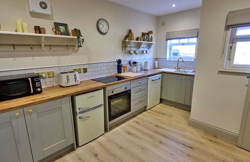 Horncastle House | Stunning villa for 4 guests with WIFI