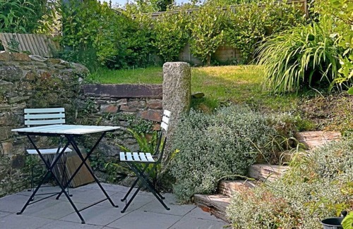 Tywardreath House | Stunning villa for 6 people with WIFI, TV and pets allowed