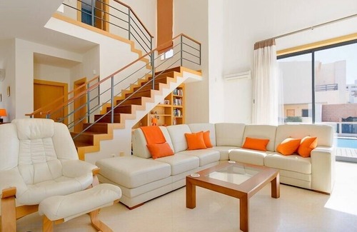 Santa Eulalia Villa | STUNNING VILLA, HEATED POOL, Perfect Location, Only 8 Min.Walk to "STRIP"