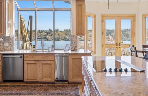 Mercer Island House | Stunning Waterfront Mansion w Pool n Hottub