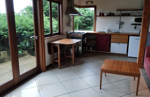 Te Tii Apartment | Stunning white sand beach with gated access