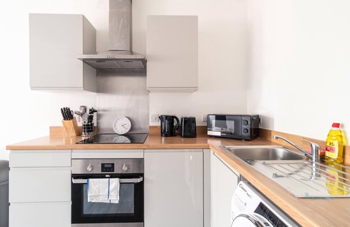 Blackburn Apartment | Stylish 1 Bed Apartment in Central Blackburn