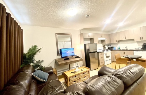 Fort Saskatchewan Condo | Stylish 1 bedroom suit in Fort Saskatchewan 4106