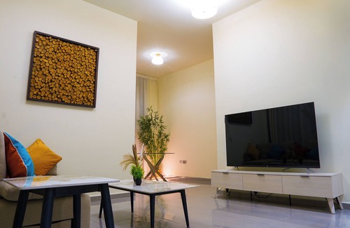 Business Bay Apartment | Stylish 1-Bedroom Apartment in Prime Location Furnished with Top Amenities.