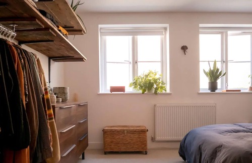 Hackney Downs Apartment | Stylish 1 Bedroom Flat in Clapton