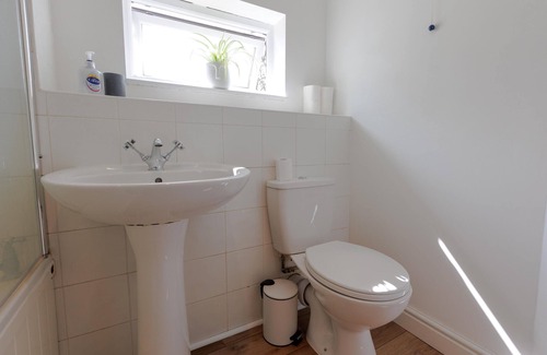 Coalbrookdale Apartment | Stylish 2-Bed Maisonette